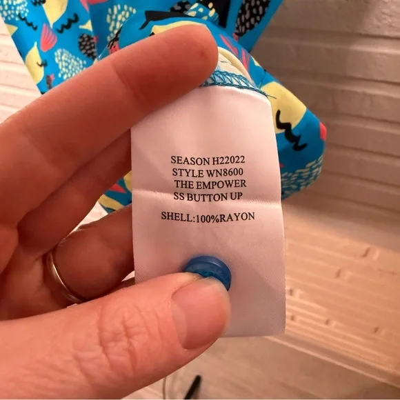 Wildfang Tropical Punch 90s THE EMPOWER BUTTON UP , Women’s Size Medium - Picture 8 of 9